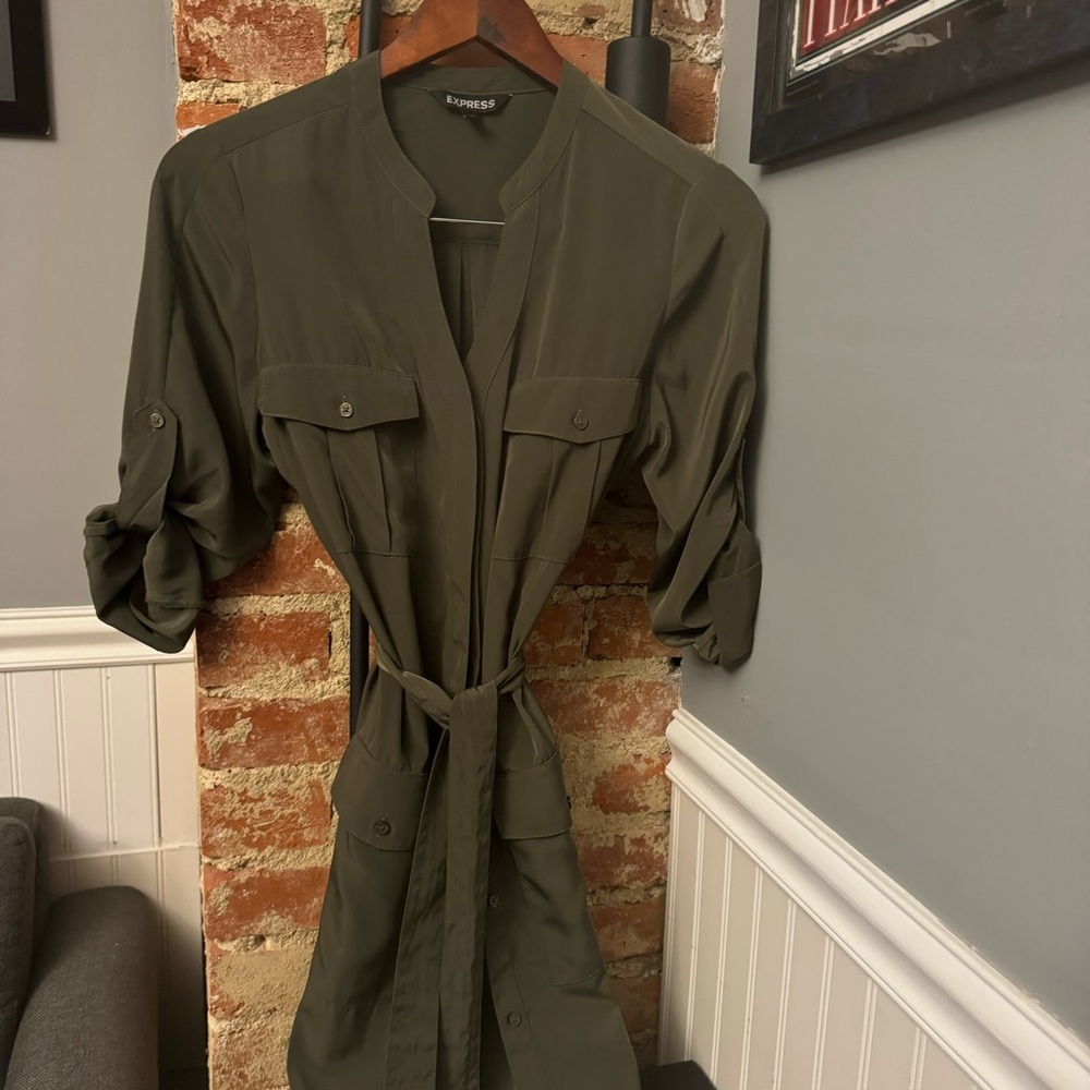 Express Shirt Dress Womens Olive Green Mid Sleeve Button Up V-Neck Belted Size S